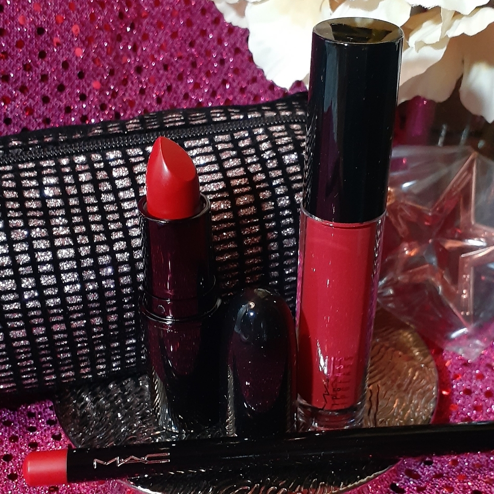 Mac cosmetics lip gift set